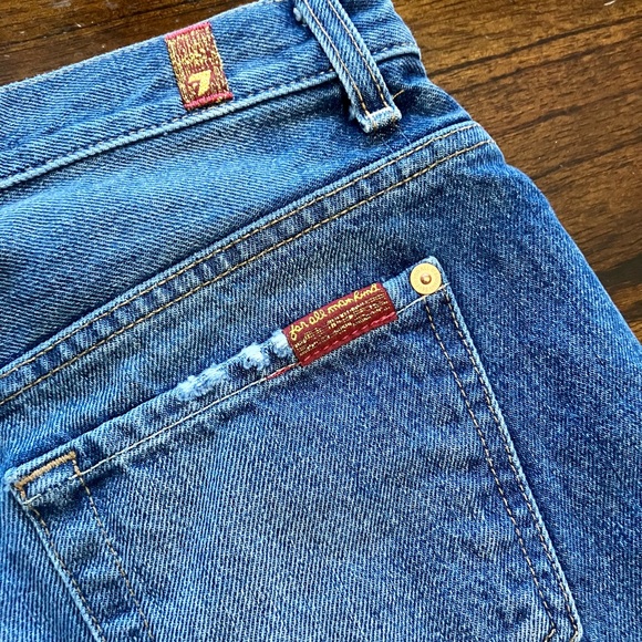 7 For All Mankind Distressed Tattered Shorts, Size 25 - Picture 9 of 13